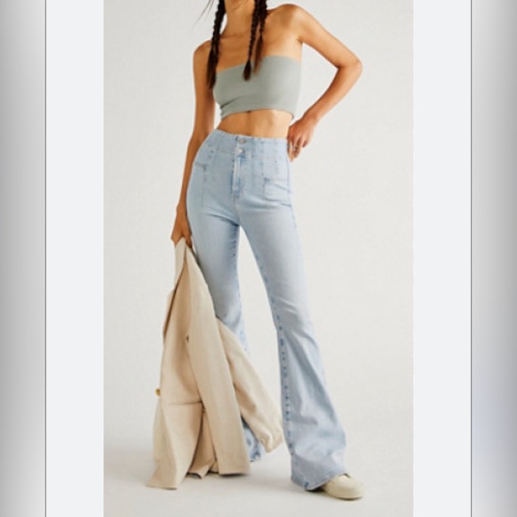 Free Peoplec Jeans We The Free Jayde Flare Jeans In Blue size 28 - Picture 3 of 15